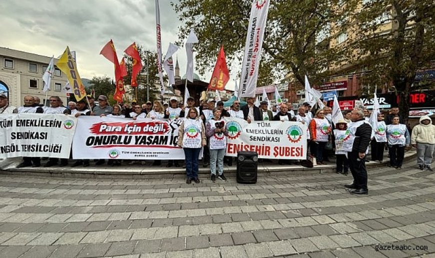 Tüm Emekliler Sendikası: “Para için değil, onurumuz için!”