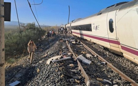 İspanya’da tren faciası